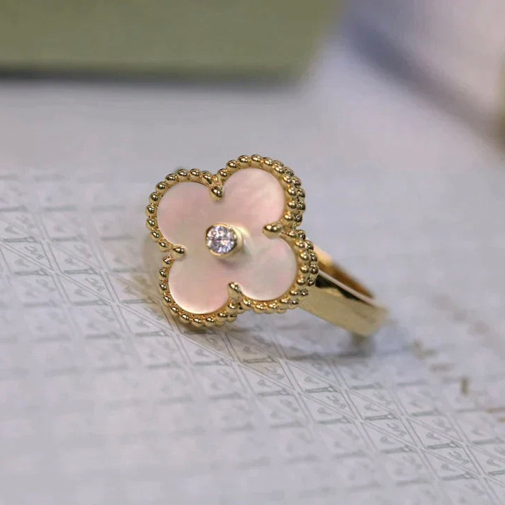 [Vera  Jewelry]CLOVER PINK MOP RING GOLD DIAMOND