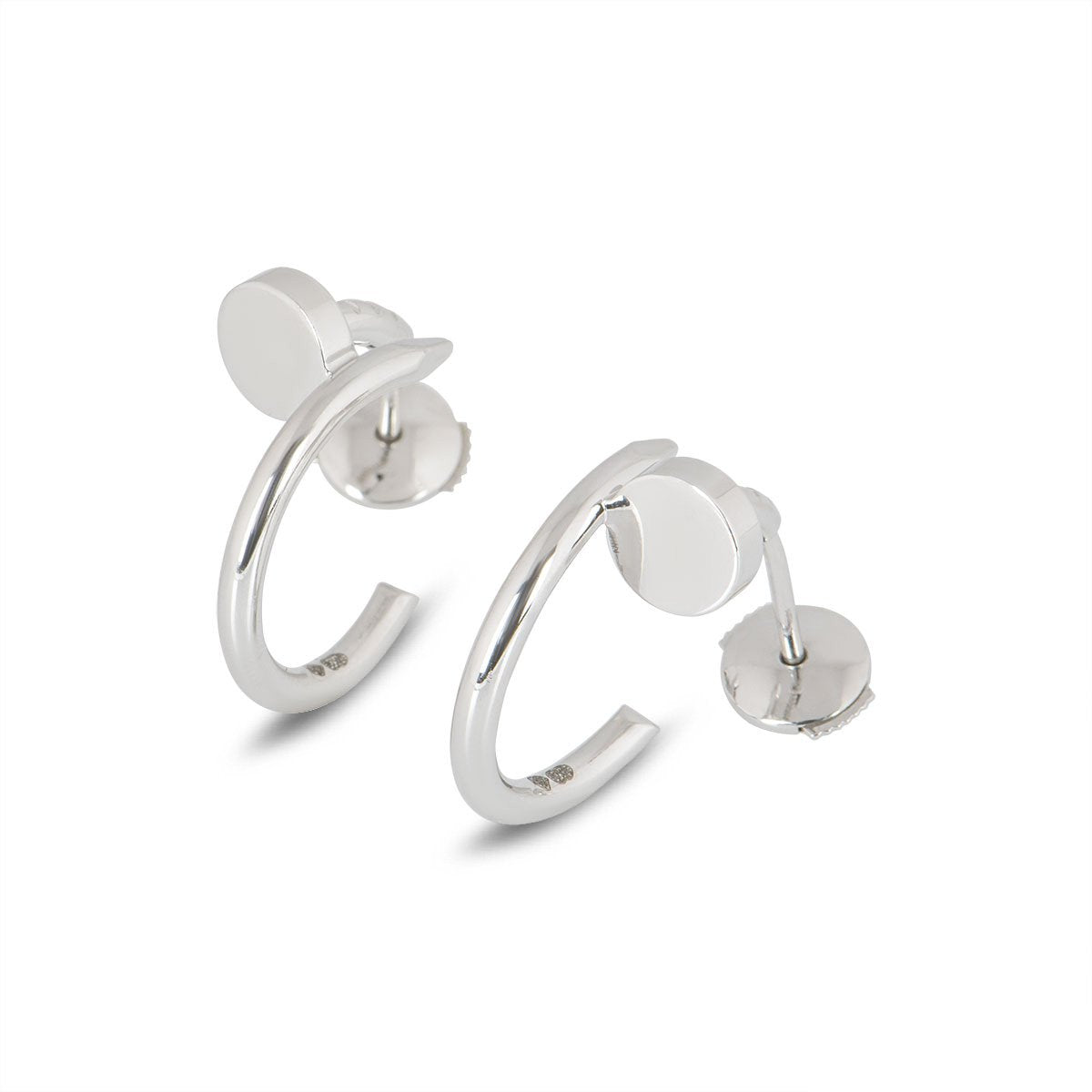 {
"Vera Jewelry": "ヴェラ・ジュエリー",
"JUSTE EARRINGS SILVER": "ジュスト ピアス シルバー"
}