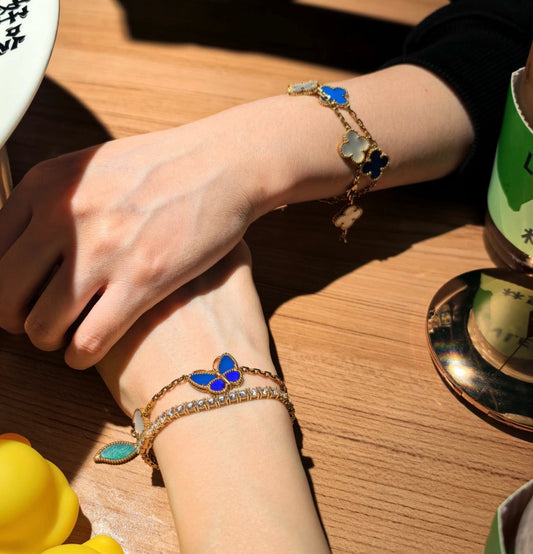 {
  "[Vera Jewelry]LUCKY SPRING BUTTERFLY 5 MOTIF BRACELET": "【Vera Jewelry】ラッキースプリング バタフライ 5モチーフ ブレスレット"
}