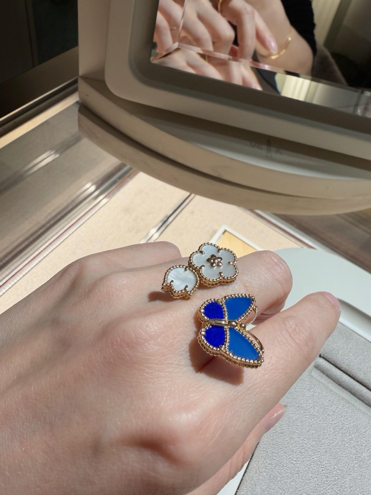 [Vera Jewelry]ラッキースプリング バタフライ オープンリング