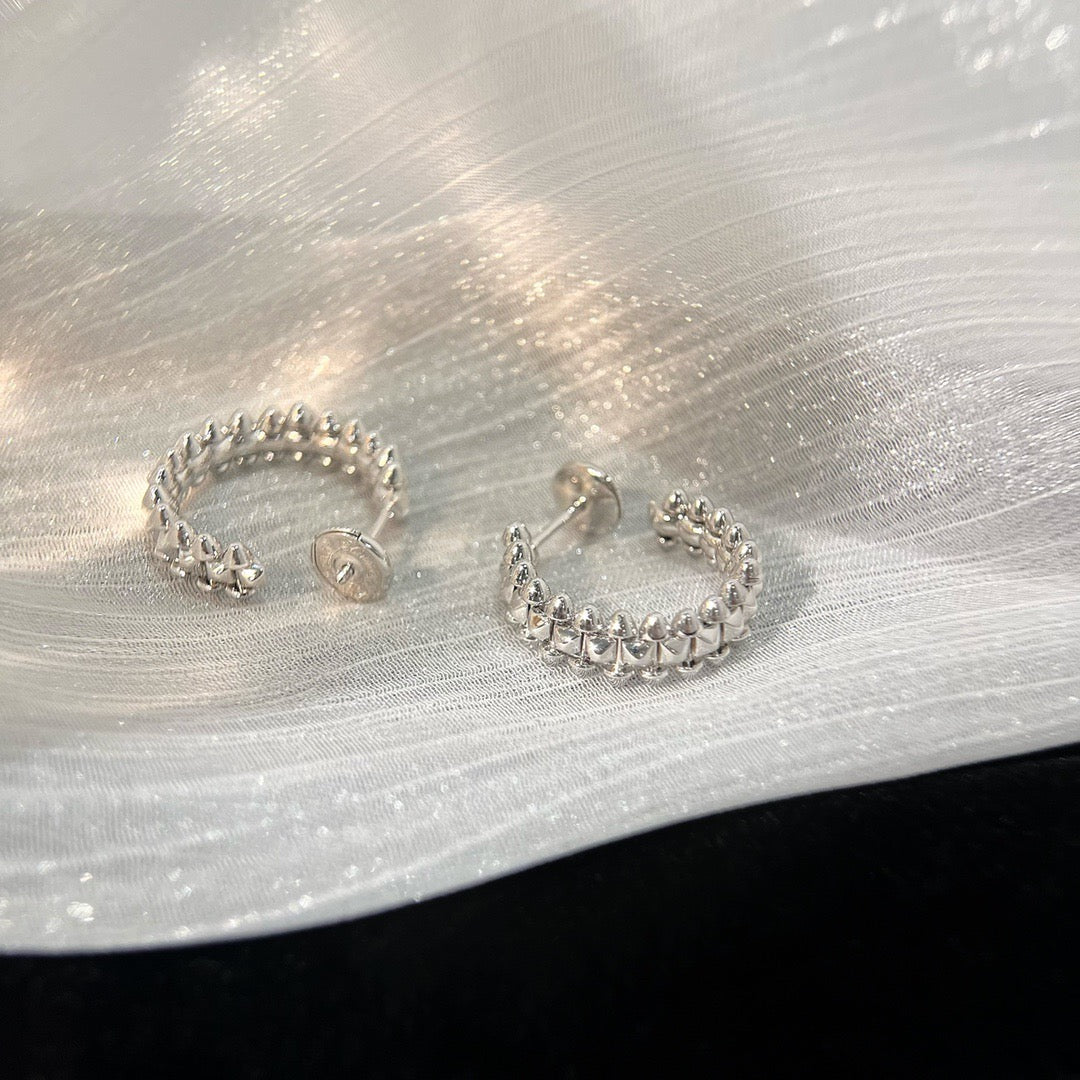 [Vera  Jewelry]CLASH SMALL HOOP EARRINGS