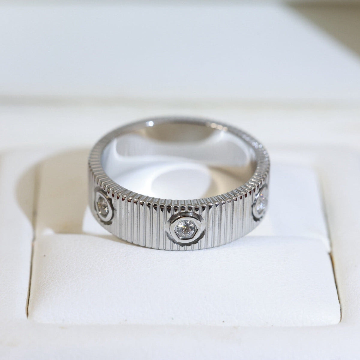 [Vera  Jewelry]LOVE 6.5MM UNLIMITED RING, 6 DIAMONDS