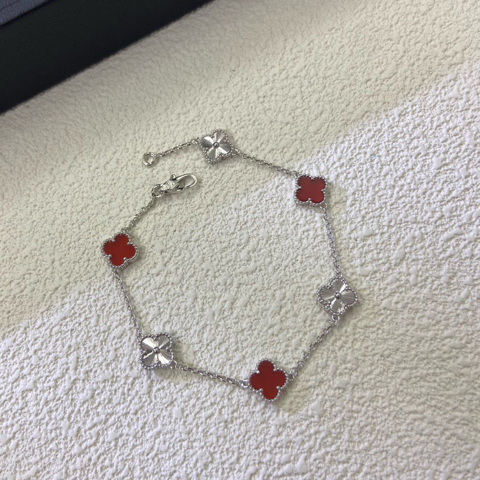 [Vera  Jewelry]CLOVER 6 MOTIF RED AGATE LASER BRACELET