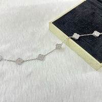 [Vera Jewelry]CLOVER 6 MOTIF DIAMOND BRACELET