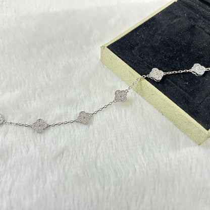 [Vera Jewelry]CLOVER 6 MOTIF DIAMOND BRACELET