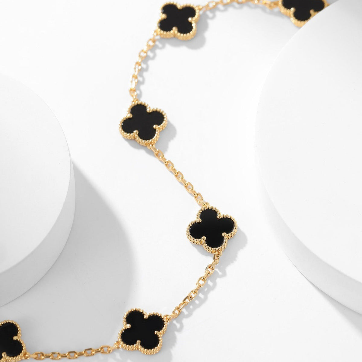 [Vera Jewelry]CLOVER 10 MOTIFS ONYX NECKLACE