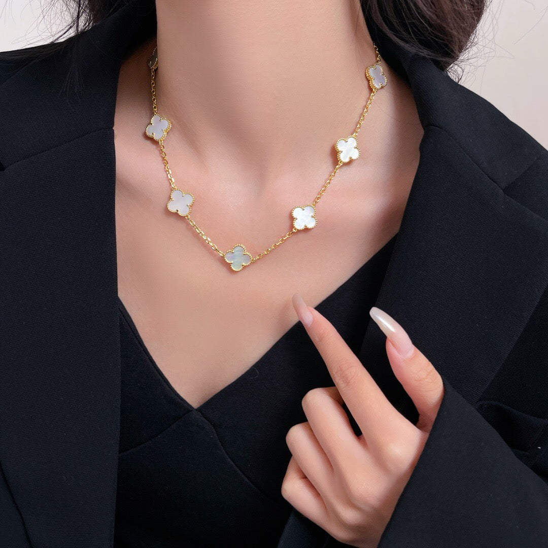[Vera Jewelry]CLOVER 10 MOTIFS WHITE MOTHER OF PEARL NECKLACE