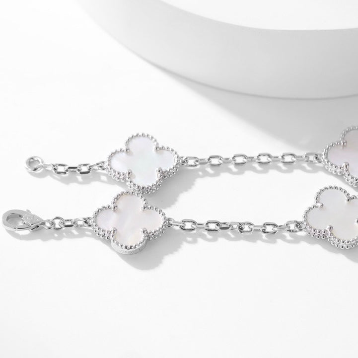 [Vera Jewelry]CLOVER 10 MOTIFS WHITE MOTHER OF PEARL NECKLACE