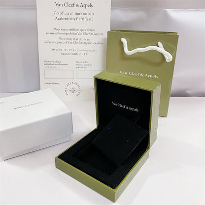 [Vera  Jewelry]CLOVER BRAND JEWELRY BOX