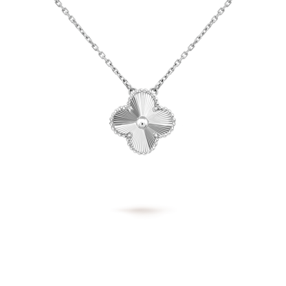 [Vera  Jewelry]CLOVER 15MM LASER NECKLACE SILVER