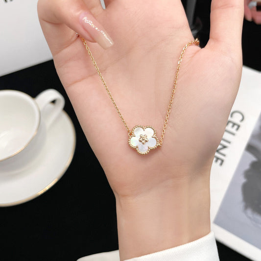 [Vera Jewelry]LUCKY WHITE MOP PLUM BLOSSOM  BRACELET