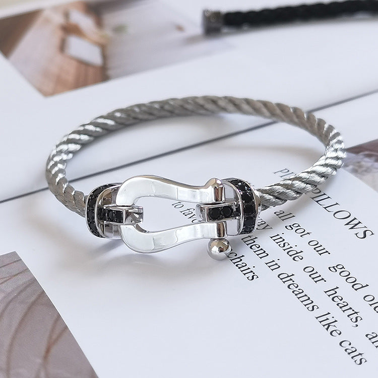 [Vera  Jewelry]FORCE LARGE HORSESHOE BLACK DIAMOND BRACELET SILVER