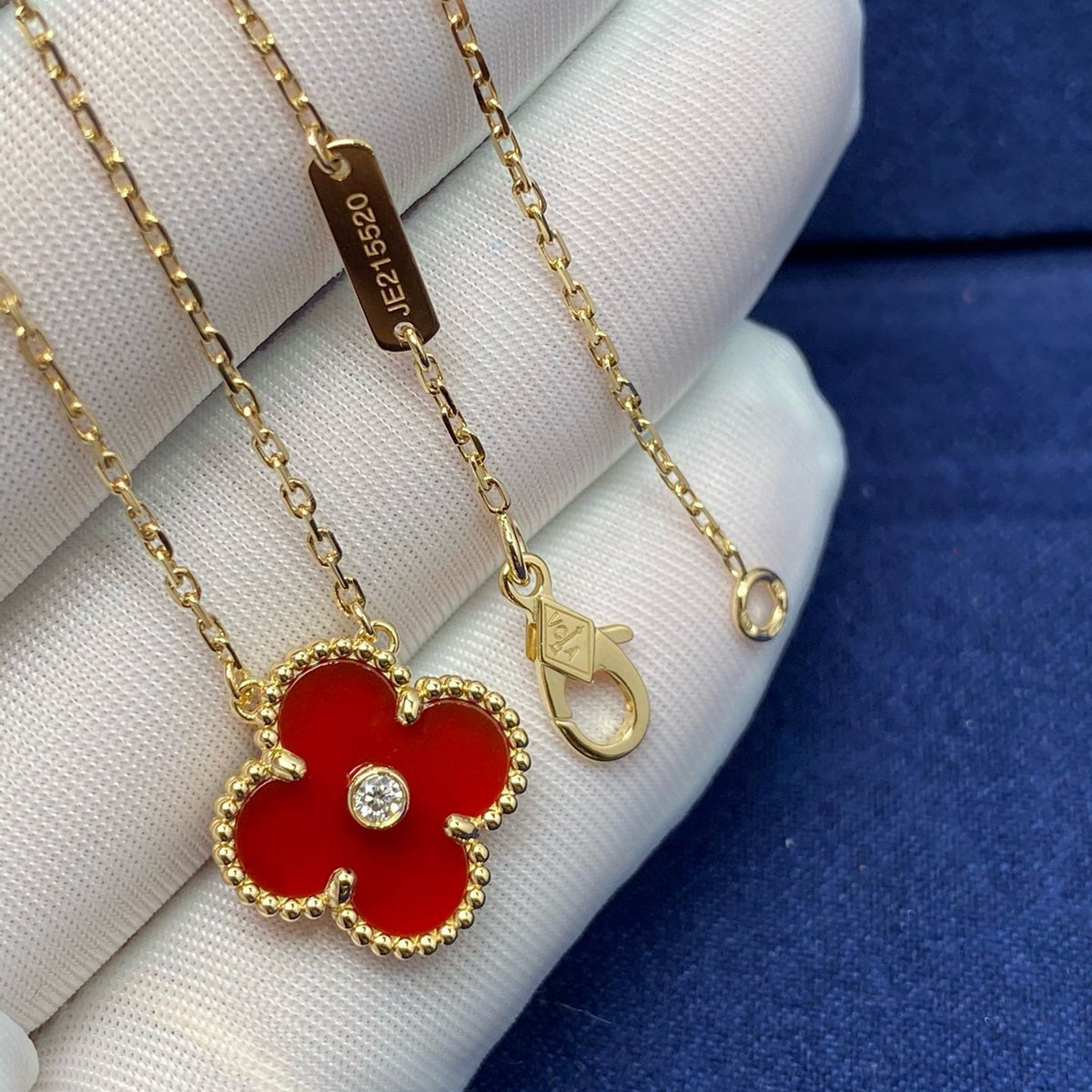 [Vera  Jewelry]CLOVER 15MM DIAMOND CARNELIAN NECKLACE