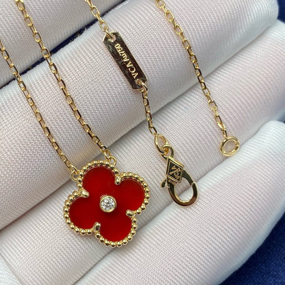 [Vera  Jewelry]CLOVER 15MM DIAMOND CARNELIAN NECKLACE
