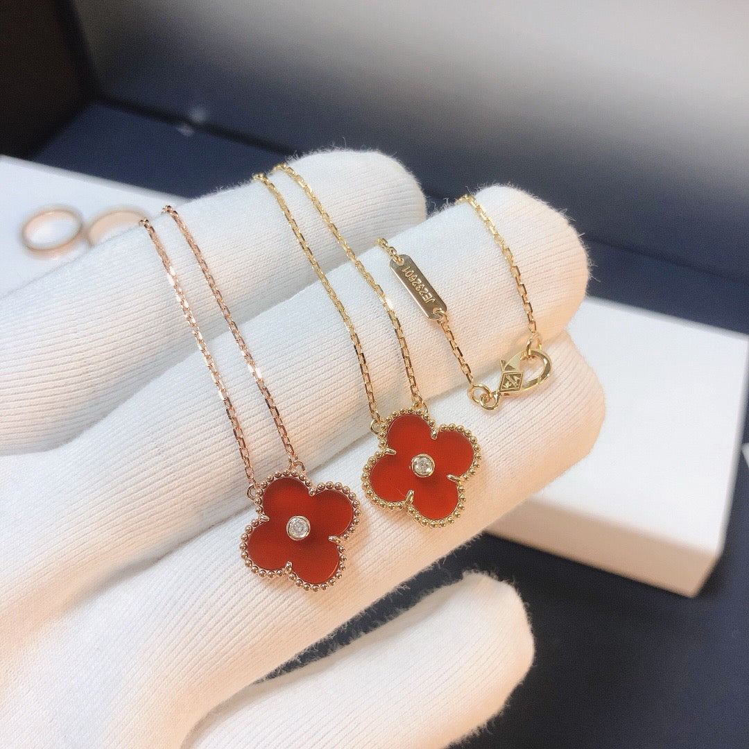 [Vera  Jewelry]CLOVER 15MM DIAMOND CARNELIAN NECKLACE