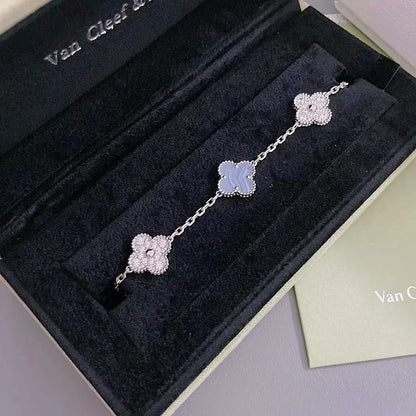 [Vera  Jewelry]LUCKY CLOVER 5-MOTIF BRACELET - PURPLE CHALCEDONY COLLECTION