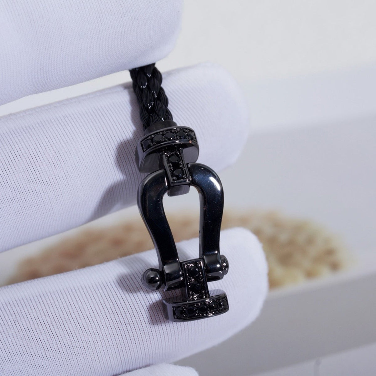 [Vera  Jewelry]FORCE LARGE SERIES HORSESHOE BLACK SAMURAI BRACELET