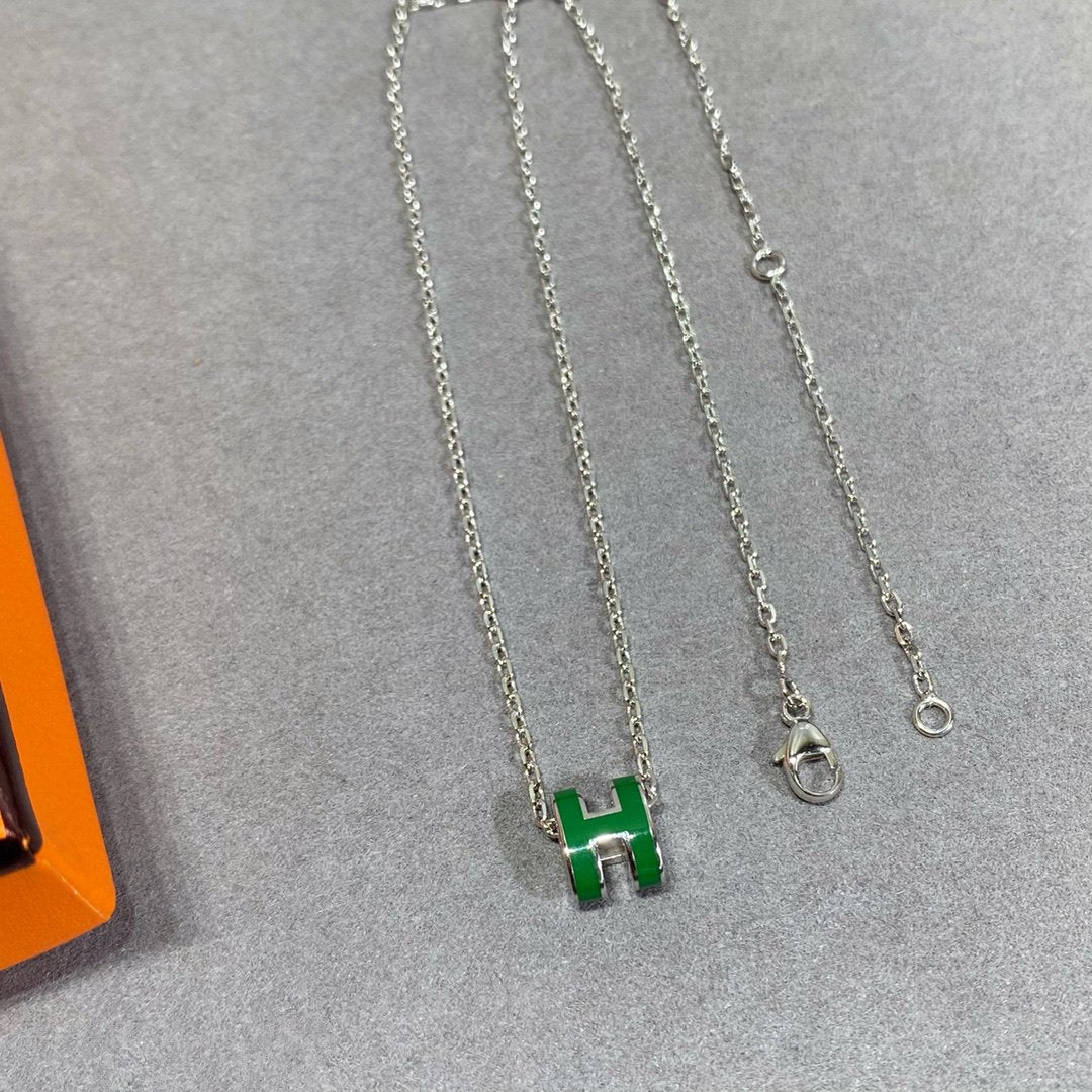 [Vera  Jewelry]POP H GREEN NECKLACE SILVER AND GOLD
