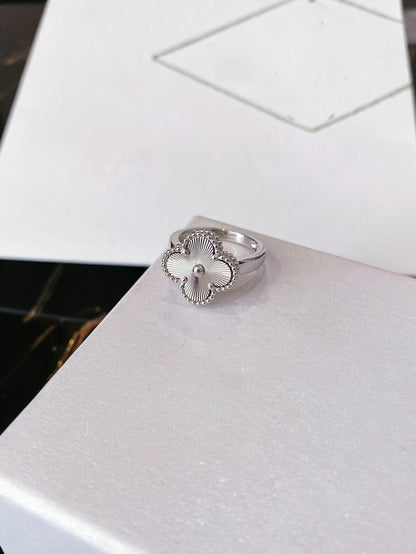 [Vera  Jewelry]CLOVER SILVER RING