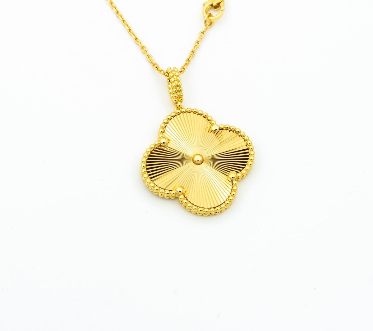 [Vera Jewelry]CLOVER 25MM PEDANT NECKLACE GOLD