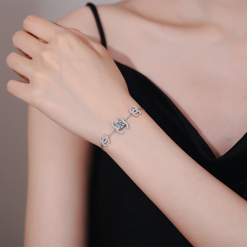 [Vera  Jewelry]CLASSIC INTERLOCKING MOISSANITE BRACELET