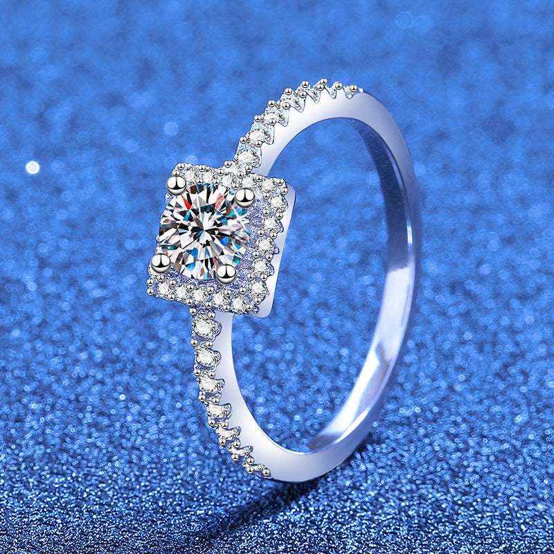 [Vera  Jewelry]DAINTY SUGAR-CUBE MOISSANITE RING
