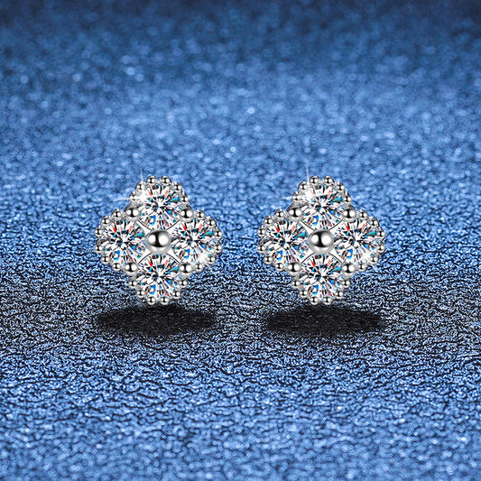 [Vera  Jewelry]ELEGANT FOUR-LEAF CLOVER MOISSANITE STUD EARRINGS