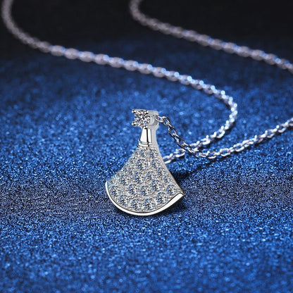 [Vera  Jewelry]ELEGANT FAN-SHAPED MOISSANITE PENDANT NECKLACE