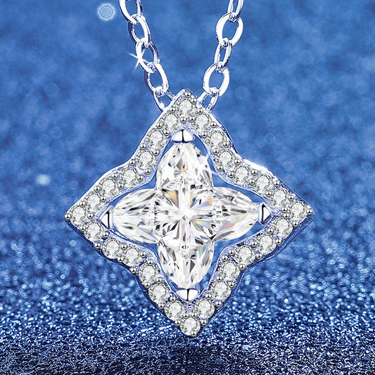 [Vera  Jewelry]STAR-CLOVER MOISSANITE NECKLACE