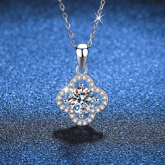 [Vera  Jewelry]CLASSIC CLOVER MOISSANITE PENDANT NECKLACE