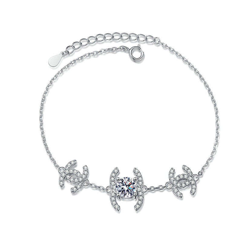 [Vera  Jewelry]CLASSIC INTERLOCKING MOISSANITE BRACELET