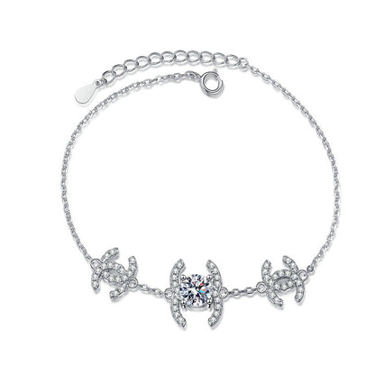 [Vera  Jewelry]CLASSIC INTERLOCKING MOISSANITE BRACELET