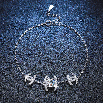 [Vera  Jewelry]CLASSIC INTERLOCKING MOISSANITE BRACELET