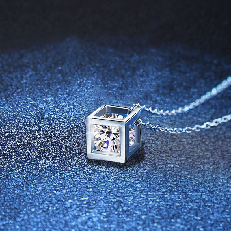 [Vera  Jewelry]GEOMETRIC SUGAR-CUBE MOISSANITE NECKLACE