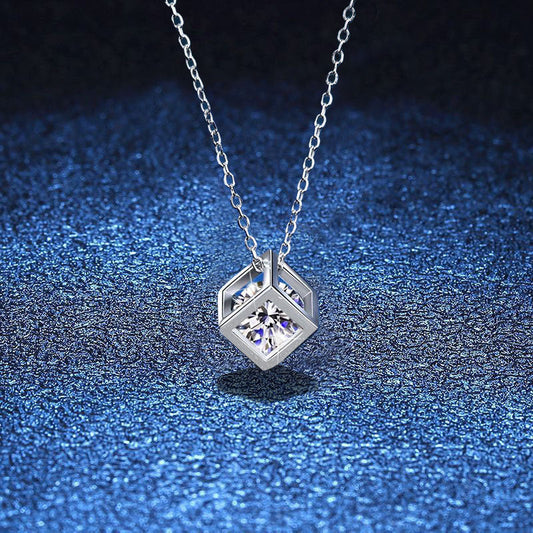 [Vera  Jewelry]GEOMETRIC SUGAR-CUBE MOISSANITE NECKLACE