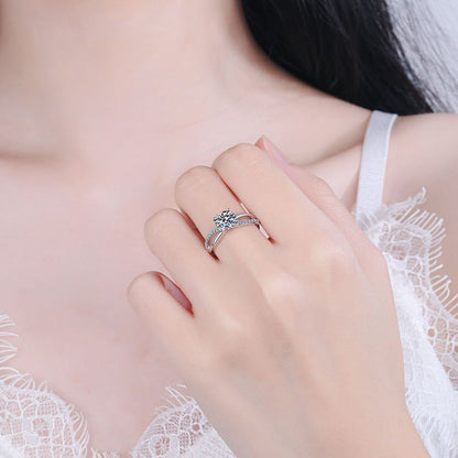[Vera  Jewelry]ELEGANT 4-PRONG CROSSOVER MOISSANITE ENGAGEMENT RING