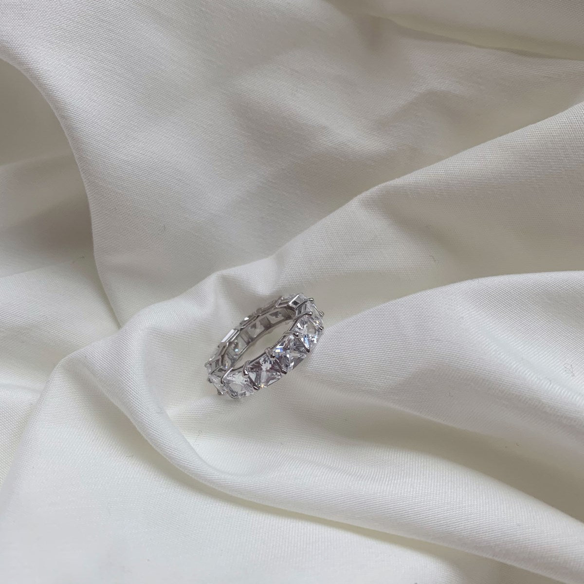 [Vera Jewelry]Elegant Princess Cut Tennis Ring