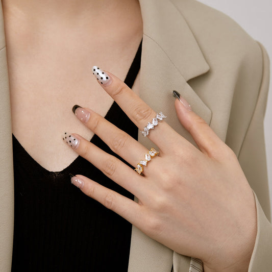 [Vera Jewelry]Delicate Multi Cut Ring