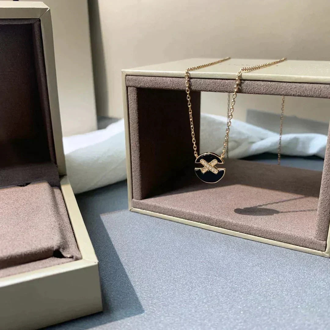 [Vera  Jewelry]JEUX DE ROSE GOLD DIAMOND NECKLACE