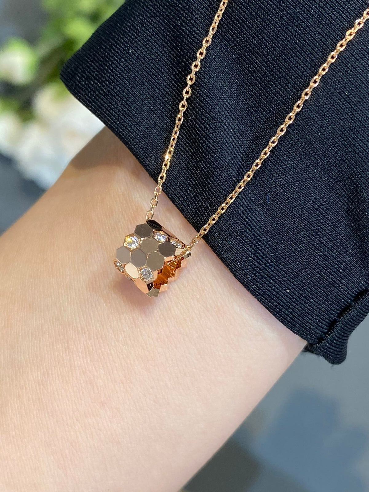 [Vera Jewelry]BEE LOVE DIAMOND NECKLACE