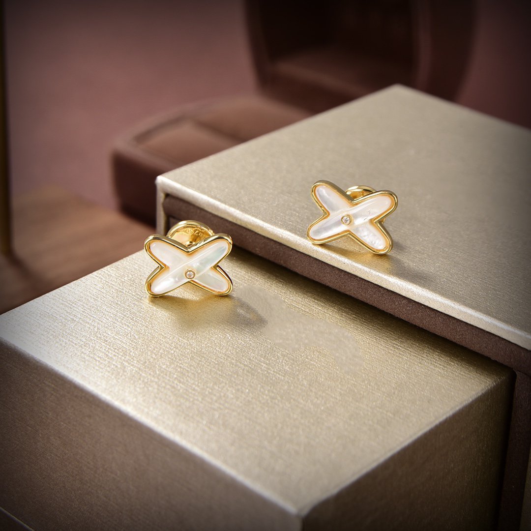 [Vera Jewelry]JEUX DE WHITE MOP GOLD DIAMOND EARRINGS