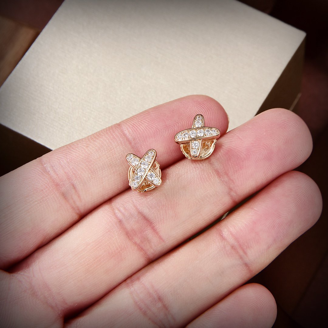 [Vera Jewelry]JEUX DE GOLD DIAMOND EARRINGS