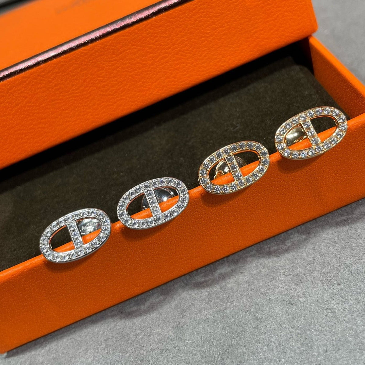 [Vera  Jewelry]HM FULL DIAMOND PIG NOSE STUD EARRINGS