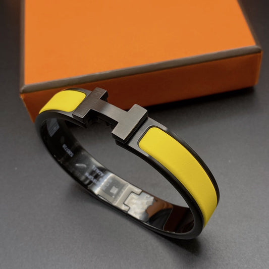 [Vera Jewelry]CLIC HM SO BLACK YELLOW BRACELET