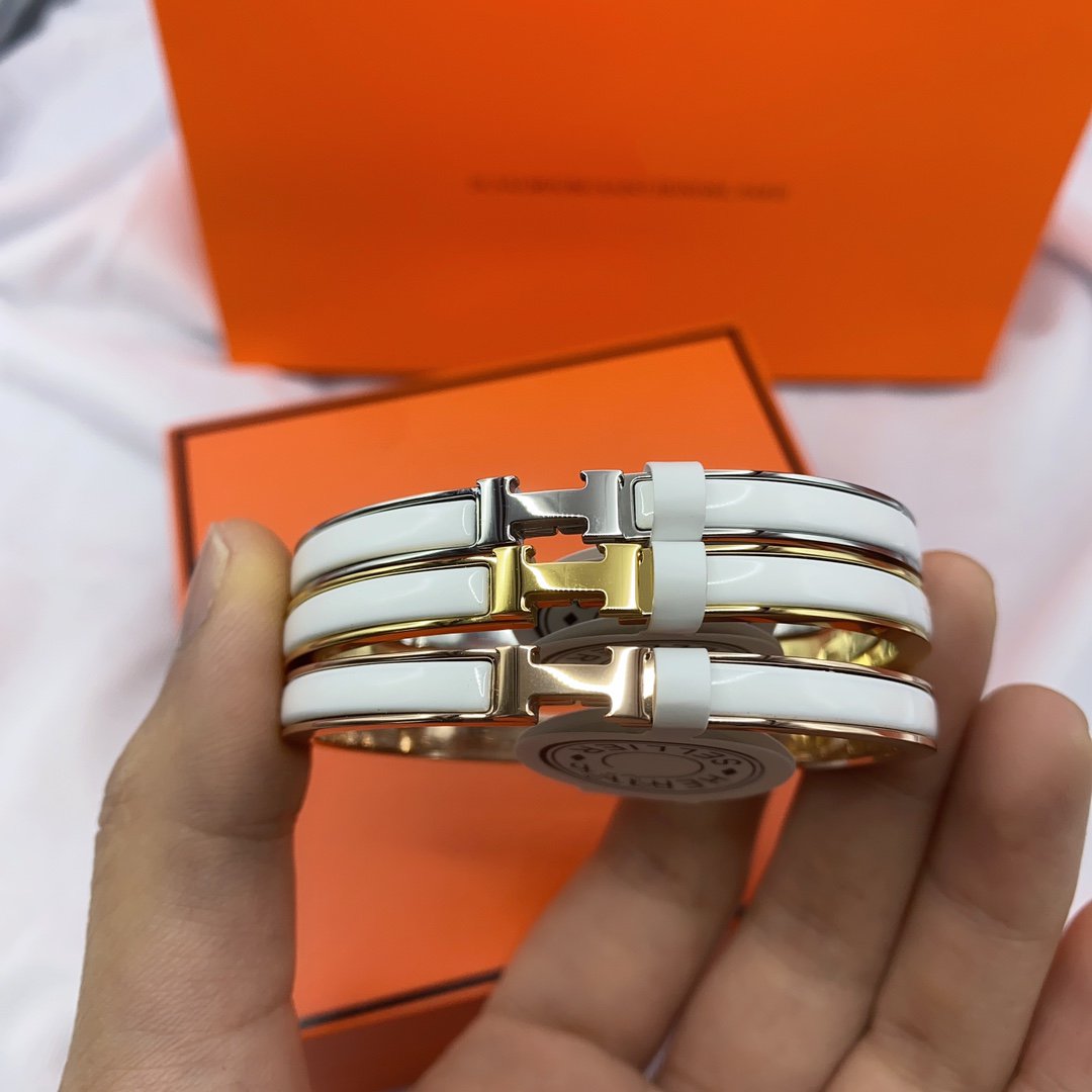 [Vera  Jewelry]CLASSIC HM CLIC WHITE 8MM ENAMEL BRACELET