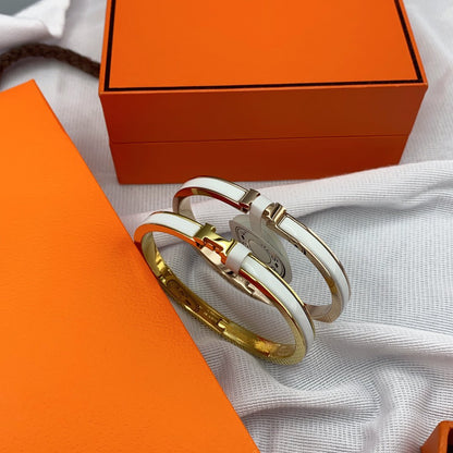 [Vera  Jewelry]CLASSIC HM CLIC WHITE 8MM ENAMEL BRACELET