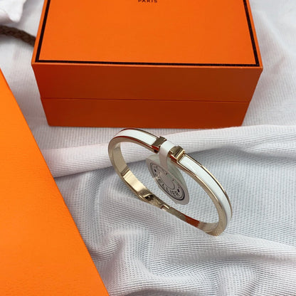 [Vera Jewelry]CLASSIC HM CLIC WHITE 8MM ENAMEL BRACELET