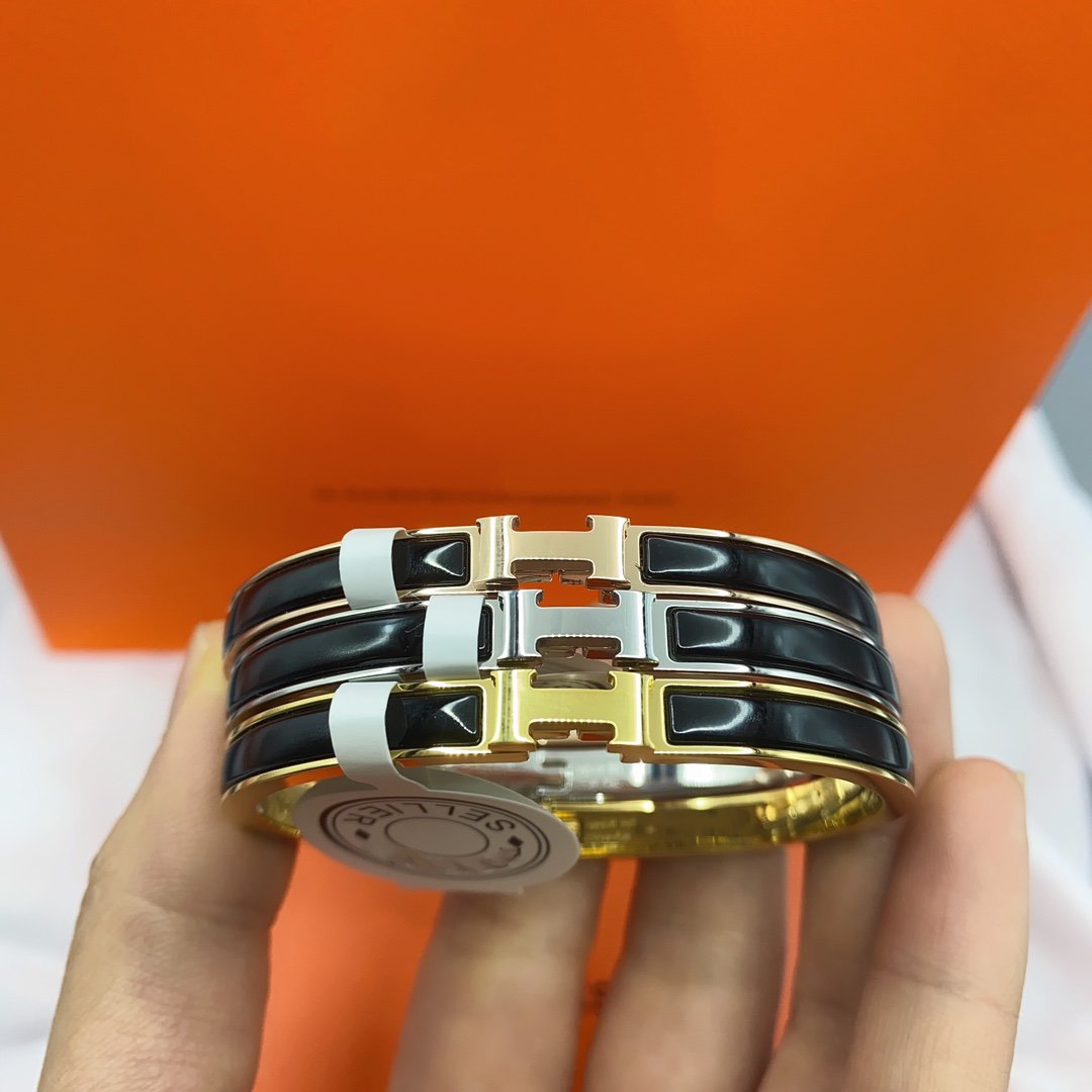 [Vera Jewelry]CLASSIC HM CLIC BLACK 8MM ENAMEL BRACELET