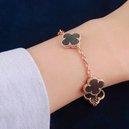 [Vera Jewelry] CLOVER 5 MOTIF GRAY MOP BRACELET COLLECTION