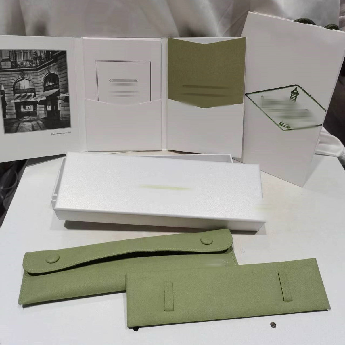 [Vera  Jewelry]CLOVER BRAND JEWELRY BOX